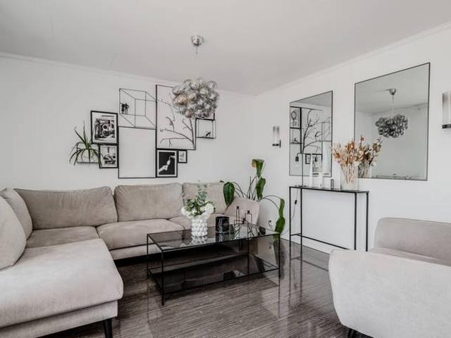 Villa till salu i Sigtuna, Stockholm