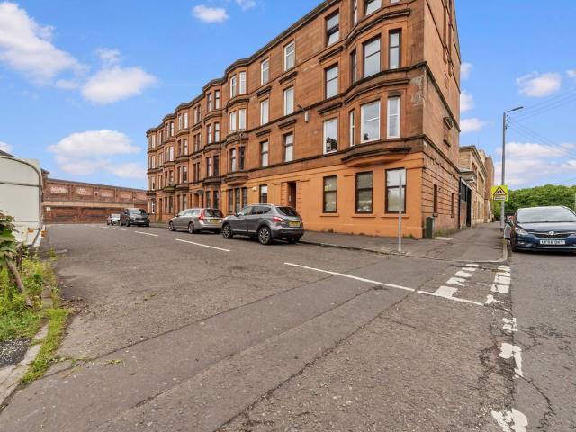 Apartment for rent in Govan, Scotland