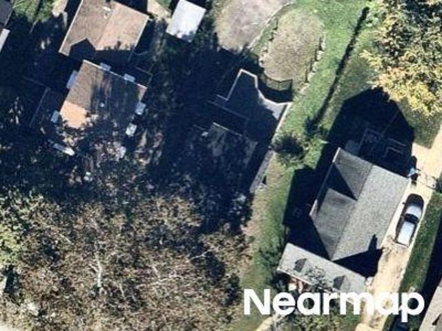 House for sale in Gibsonton, Maryland