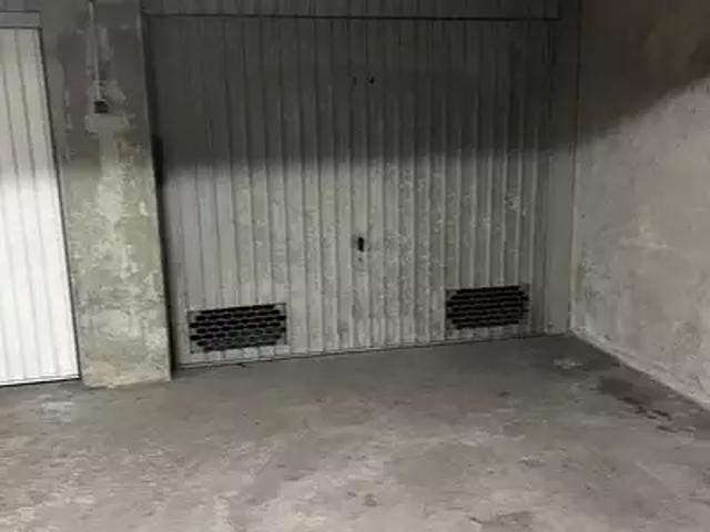 Garage location à Orléans
