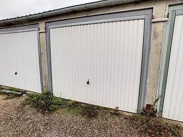 Garage location à Orléans