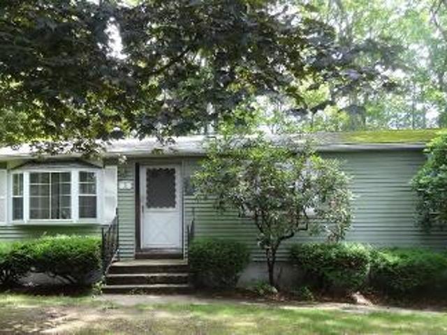 House for sale in Danielson