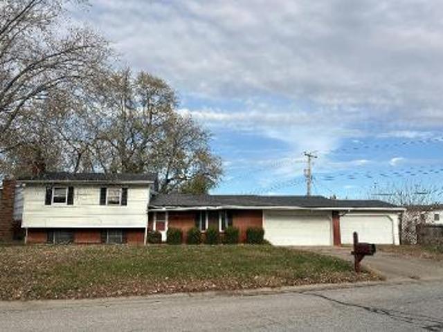 House for sale in Fairview Heights, Illinois