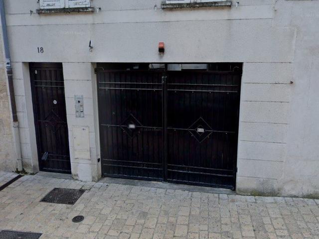 Garage location à Orléans