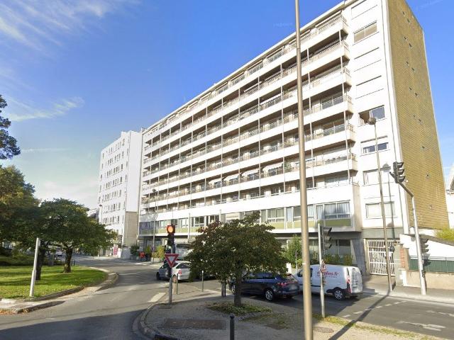Garage location à Orléans