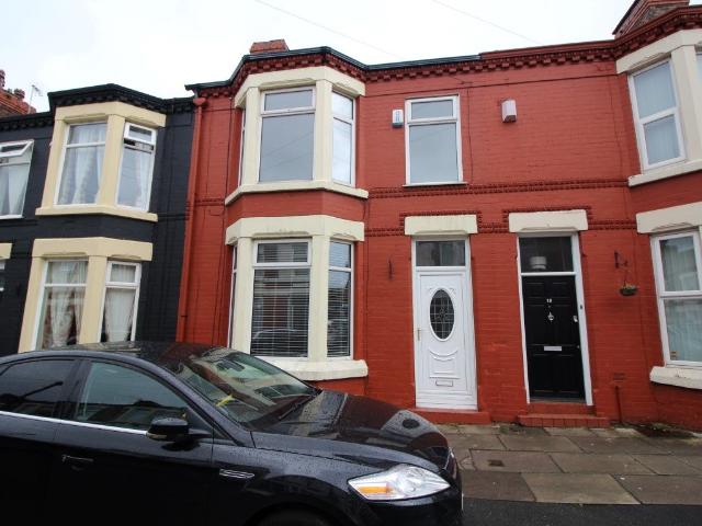 House for rent in Calderstones