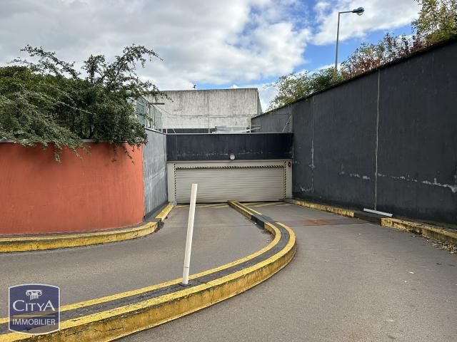 Garage vente à Orléans