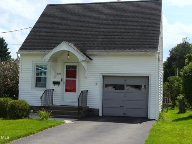 House for sale in Schenectady, New York