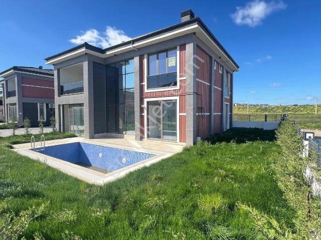 Çorlu, Tekirdağ içerisinde satılık Villa