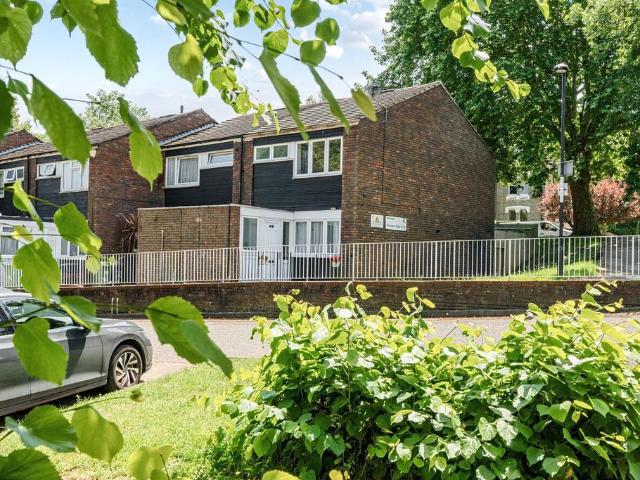 House for rent in London Borough of Lewisham, Forest Hill