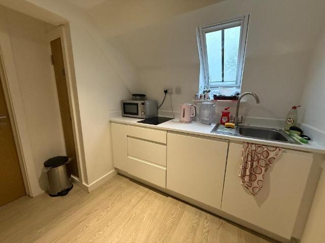 Apartment for rent in Poolfields, Butterton