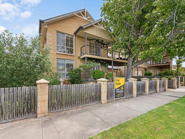 House for sale in Lakes Entrance, Victoria