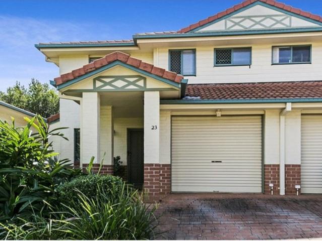 Townhouse for sale in Toombul, Queensland