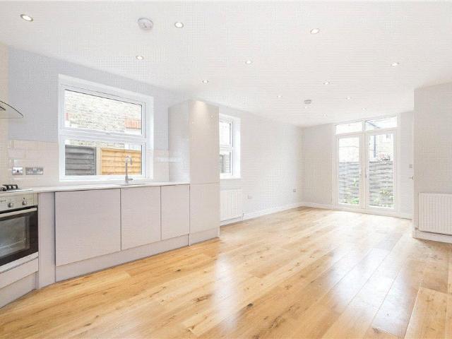 Apartment for rent in Shepherd's Bush, Greater London