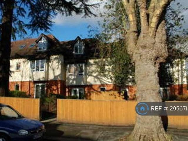 House for rent in Hampton, Greater London