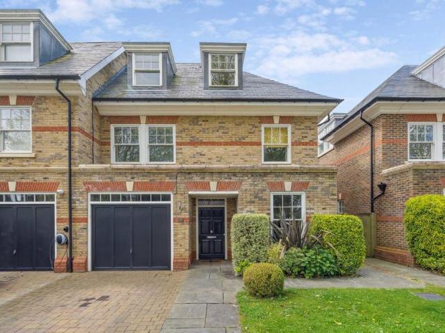House for rent in Hampton, Greater London