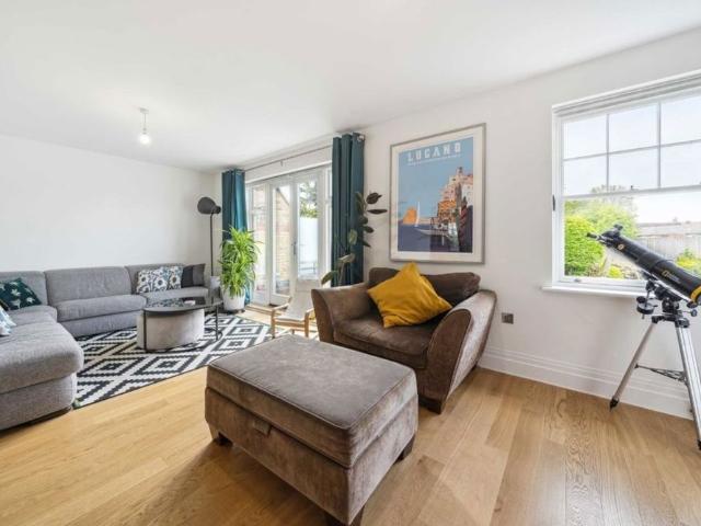House for rent in Hampton, Greater London
