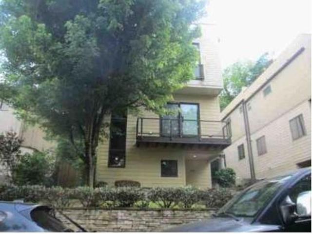 House for sale in Atlanta House for sale in Atlanta