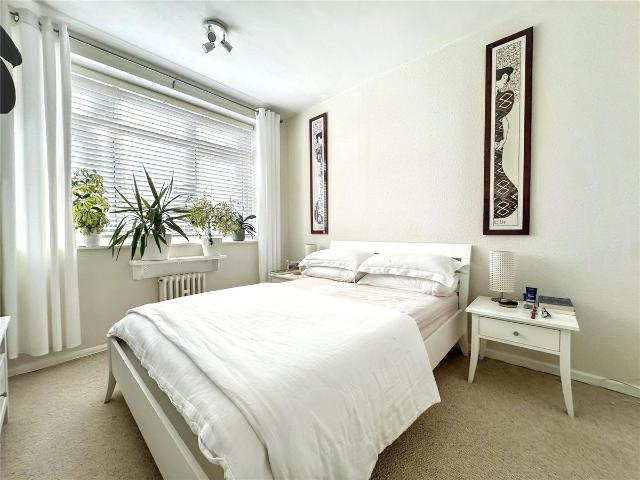Apartment for rent in London Borough of Wandsworth, Greater London
