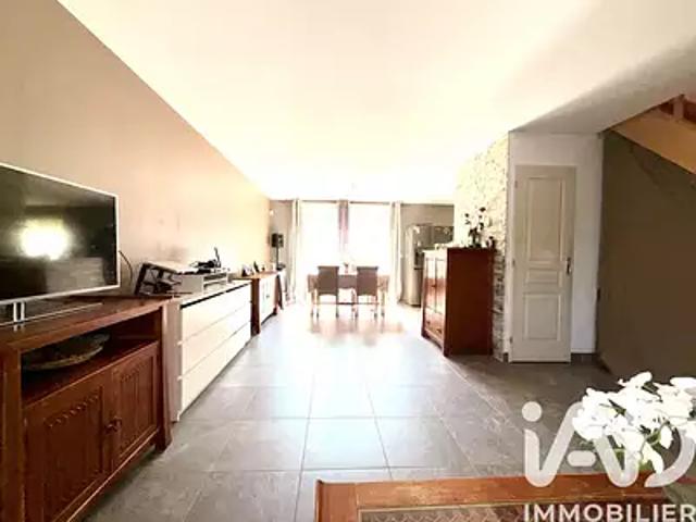 Maison vente à Évry, Ormoy