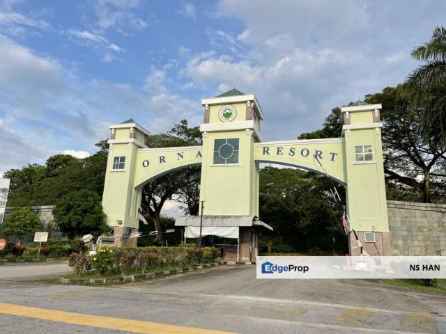 House for sale in Malaka