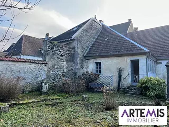 Maison vente à Besançon, Ornans