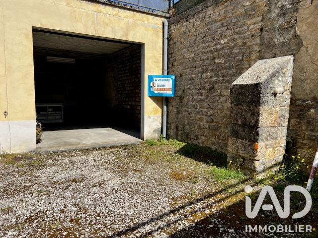 Garage vente à Besançon, Ornans