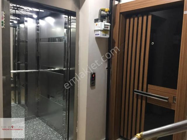 Ataşehir, İstanbul içerisinde kiralık mülk