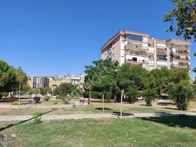 Örnekköy Mahallesi, Karşıyaka içerisinde satılık mülk