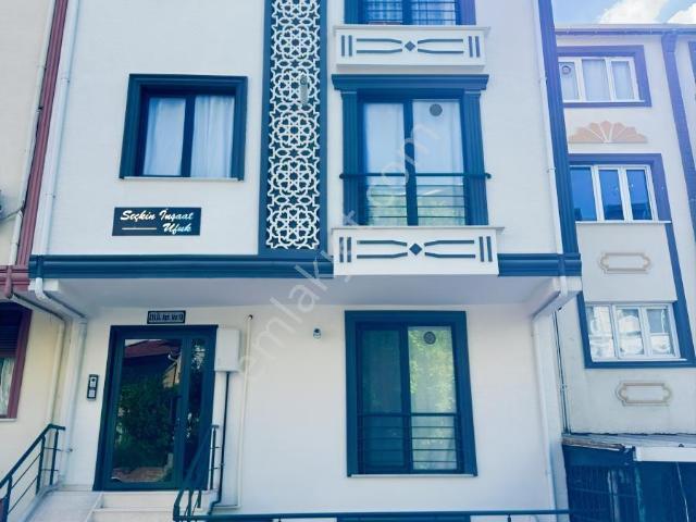 Ataşehir, İstanbul içerisinde kiralık mülk