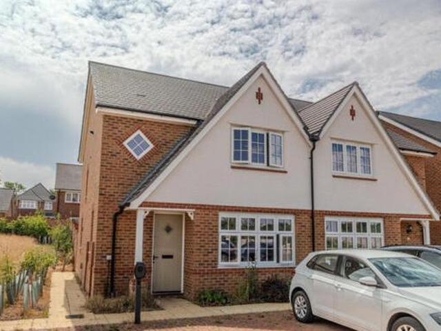 House for sale in King's Walden, Hertfordshire