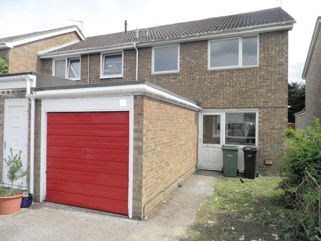 House for rent in Caldecott, Dromore