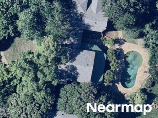 House for sale in Allen