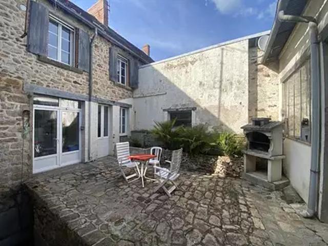 Maison vente à La Châtre, Orsennes