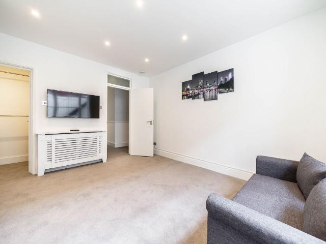 Studio for rent in Bayswater, Greater London