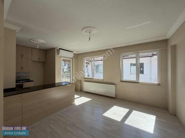 Cumhuriyet, Ortaca içerisinde kiralık mülk