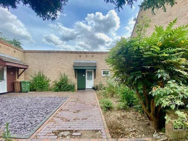 House for sale in Hampton Green, Cambridgeshire