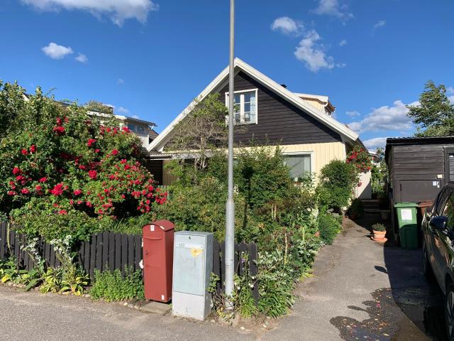 Villa till salu i Tumba, Stockholm