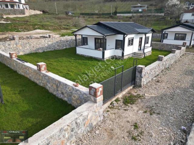 Hendek, Sakarya içerisinde satılık Villa