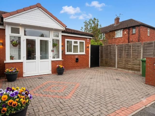 Apartment for rent in Burnage, Manchester