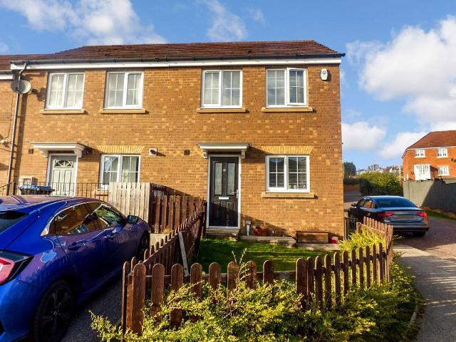 House for rent in Quaking Houses, Stanley