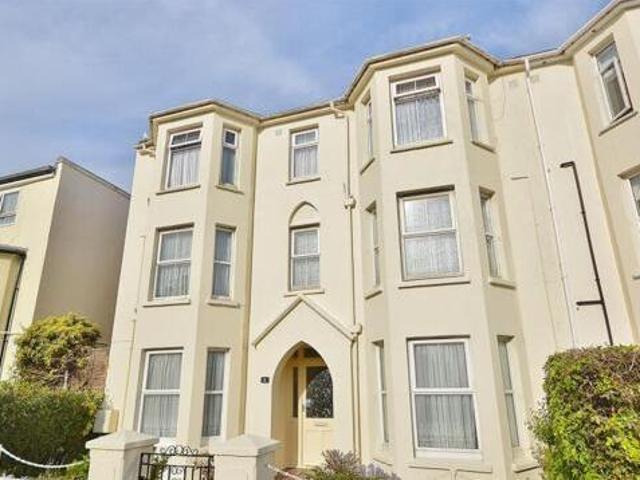 House for sale in Clacton-on-Sea, Tendring