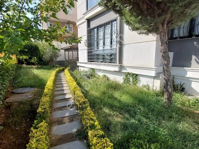 Ataşehir, İstanbul içerisinde satılık mülk