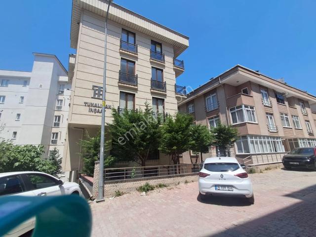 Ataşehir, İstanbul içerisinde satılık mülk
