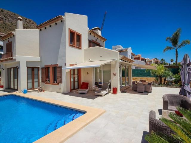 Casa en venta en Villajoyosa