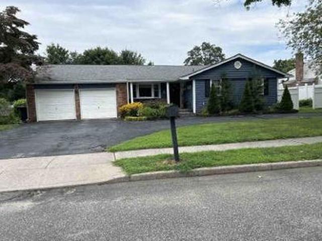 House for sale in Huntington, New York