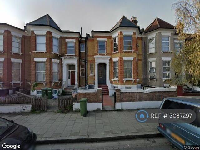 Apartment for rent in Upper Clapton, Greater London