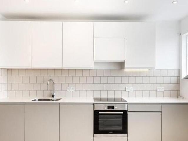 House for rent in Lyons, Greater London