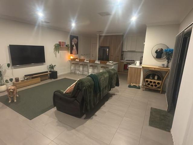 Room for rent in Horseshoe Creek, South Australia