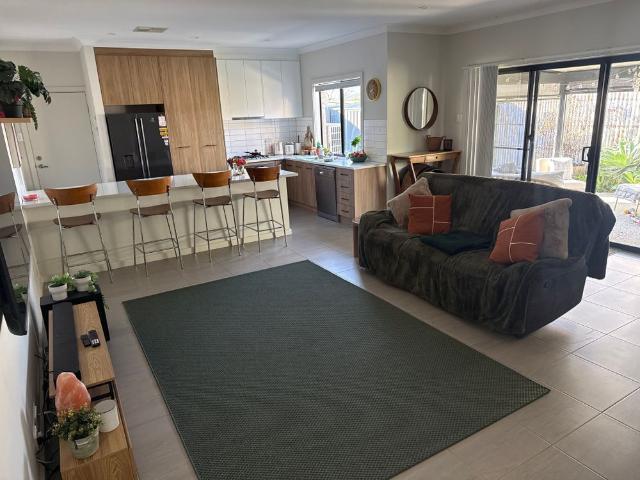 Room for rent in Horseshoe Creek, South Australia